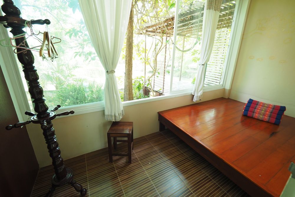 Baan Suan Resort Juree Punsuk Suphan Buri Bagian luar foto